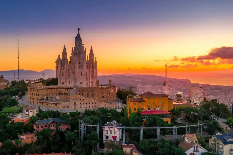 Barcelona Travel Guide