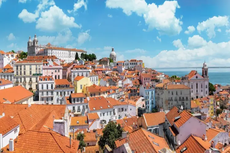 Lisbon Travel Guide