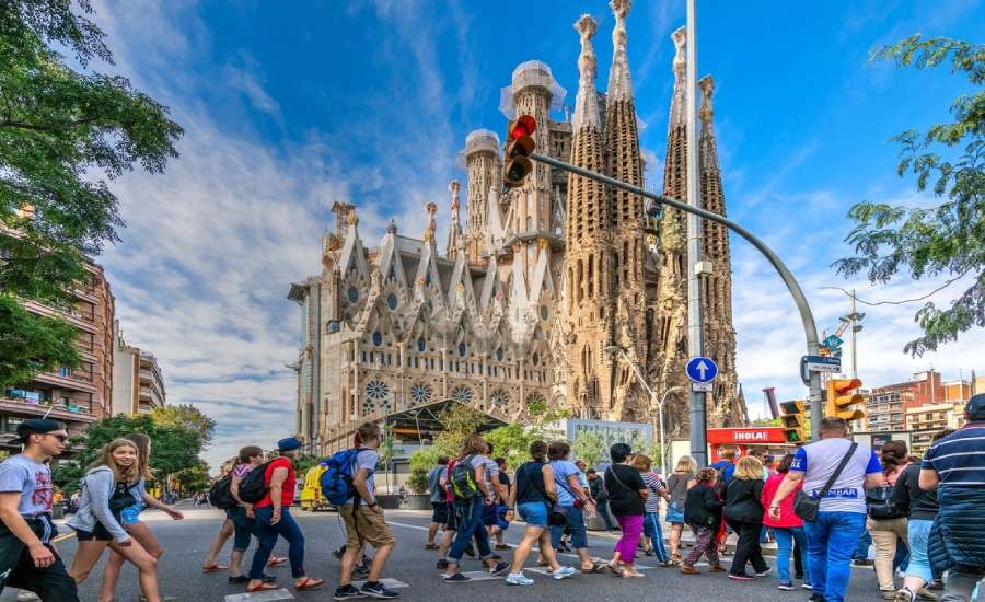Best Things to Do in Barcelona (Beyond the Tourist Traps)