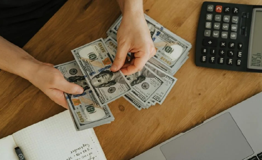 Simple Lifestyle Changes That Save Money Without Feeling Miserable
